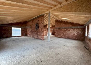 Stanza non arredata - Villa via Giuseppe Mazzini, Brebbia - foto 22