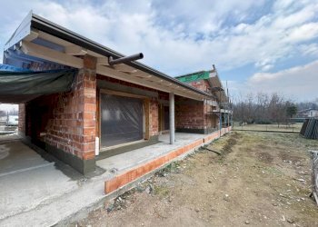 Giardino - Villa via Giuseppe Mazzini, Brebbia - foto 27