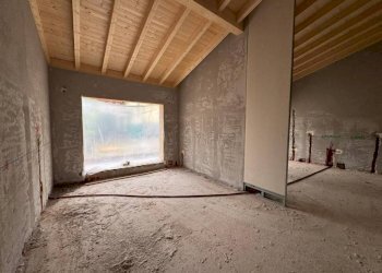 Stanza non arredata - Villa via Giuseppe Mazzini, Brebbia - foto 5