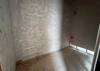 Stanza non arredata - Villa via Giuseppe Mazzini, Brebbia - foto 16