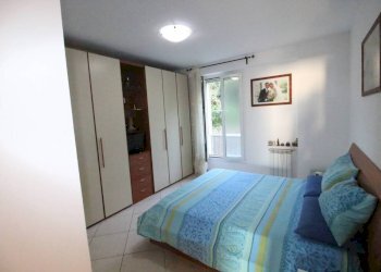 Camera da letto - Three-room apartment via Evasio Montanella, Genova - photo 13