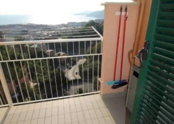 Terrazzo - Three-room apartment via Evasio Montanella, Genova - photo 22