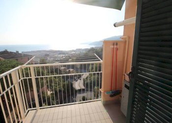 Balcone - Three-room apartment via Evasio Montanella, Genova - photo 25