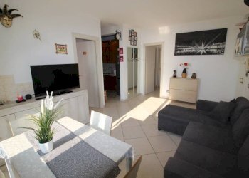 Salone - Three-room apartment via Evasio Montanella, Genova - photo 1