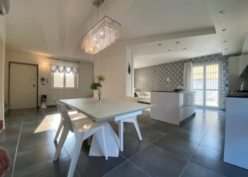 Salone - Villa via Tetti Grella, Vinovo - foto 3