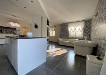 Salone - Villa via Tetti Grella, Vinovo - foto 6