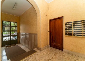 Interno palazzo - Appartamento Lungo Po Alessandro Antonelli, 183, Torino - foto 3