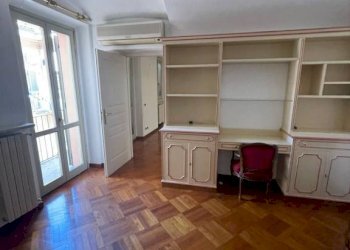 Camera da letto - Appartamento via Vescovado, 2, Alessandria - foto 16