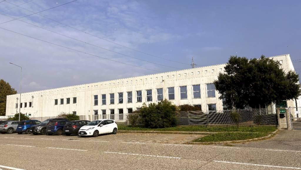 Facciata - Stabile - Palazzo via Giulio Pastore, 20, Moncalieri - foto 1