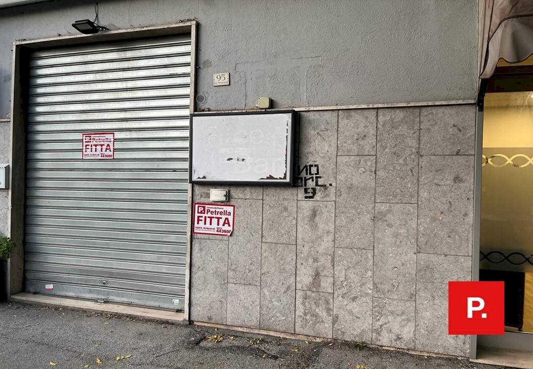 Foto 2 - Locale Commerciale via ferrarecce, Caserta - foto 2