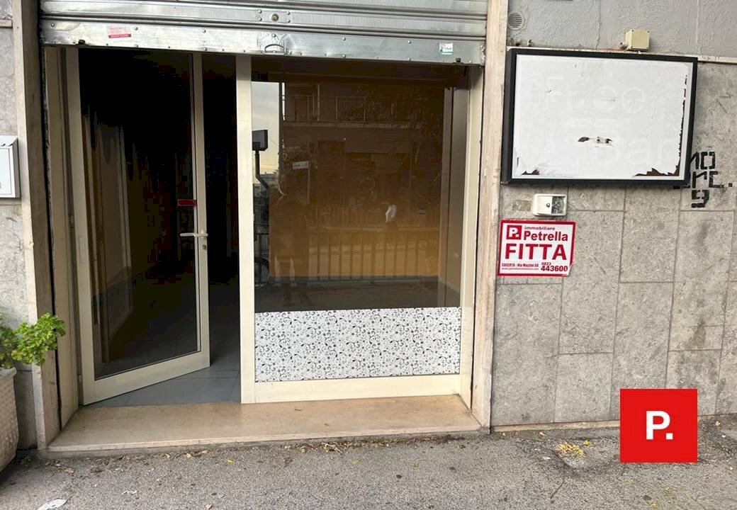 Foto 3 - Locale Commerciale via ferrarecce, Caserta - foto 3