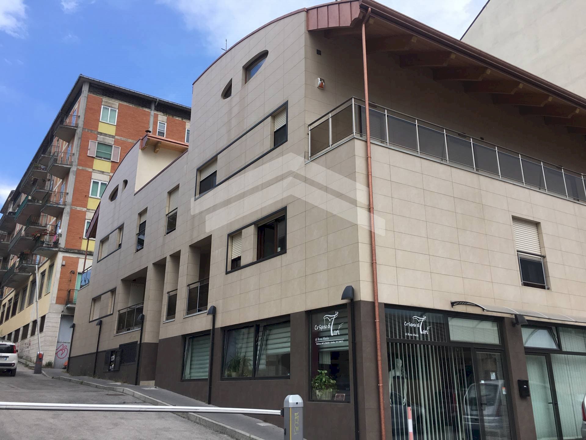 Foto 1 - Commercial Premises Via De Luca, Campobasso - photo 1