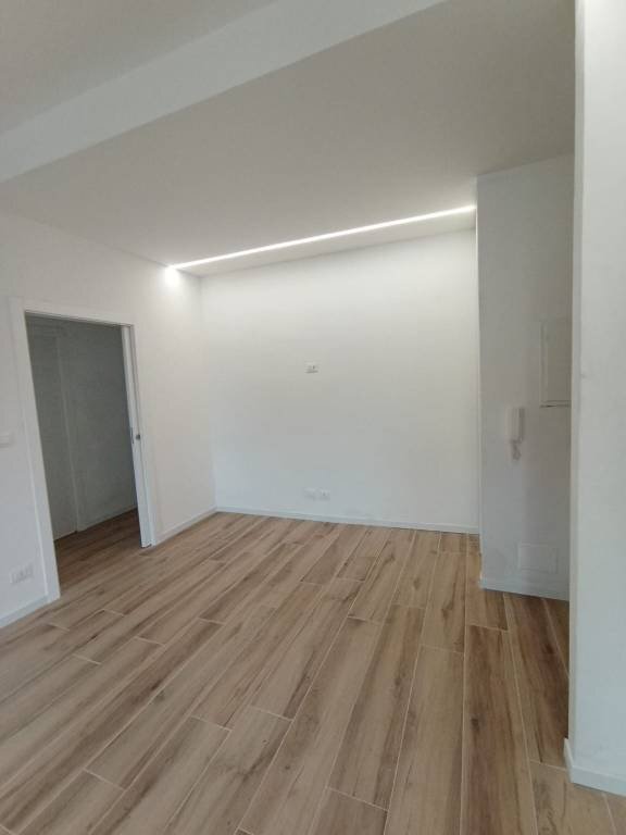 Cucina - Trilocale via Tiziano Vecellio, 8, Asti - foto 3