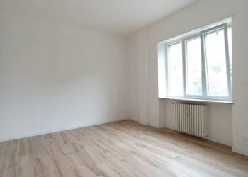 Camera da letto - Trilocale via Tiziano Vecellio, 8, Asti - foto 14