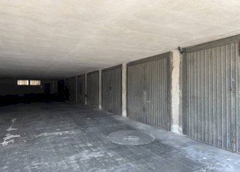 Box auto - Four-room apartment via Camillo Benso di Cavour, 7, Bagnolo Piemonte - photo 32