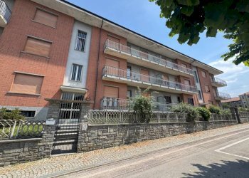 Facciata - Four-room apartment via Camillo Benso di Cavour, 7, Bagnolo Piemonte - photo 33