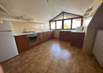 Cucina - Four-room apartment strada degli Occhini, Carmagnola - photo 4