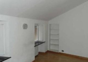 Camera da letto - Bilocale all'asta via Ponterotto, 80a, Genova (zona Marassi) - foto 11