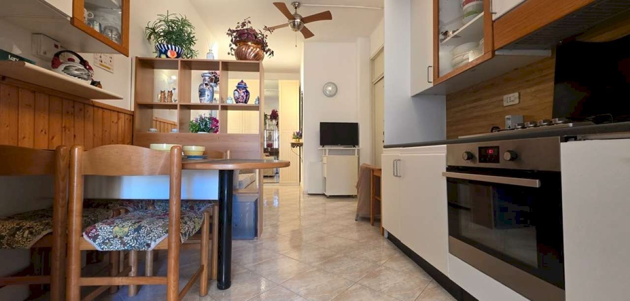 Interno - Quadrilocale corso Cristoforo Colombo, 91, Chiavari - foto 2