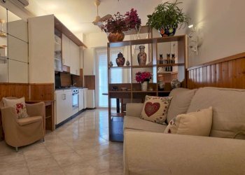 Interno - Quadrilocale corso Cristoforo Colombo, 91, Chiavari - foto 1