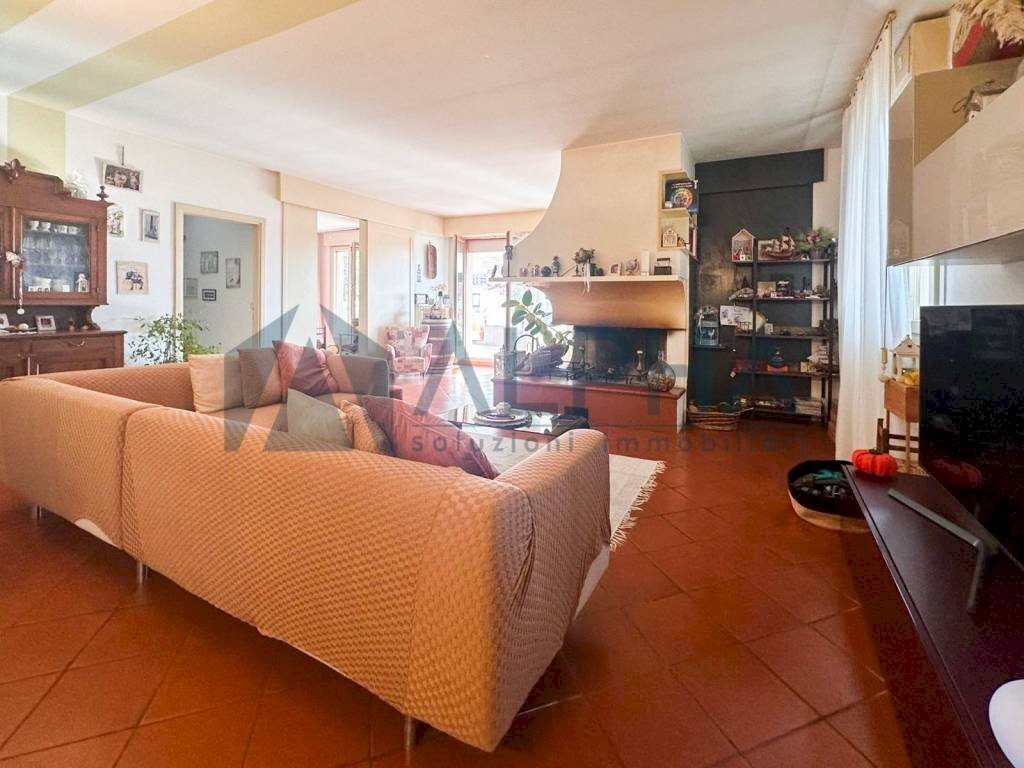 Salone - Attico via Nervesa, Forlì - foto 2