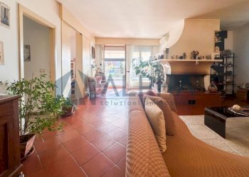 Salone - Attico via Nervesa, Forlì - foto 3