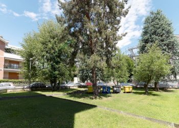 area comune.jpg - Quadrilocale Ciriè - foto 3