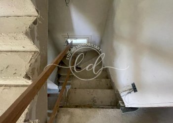 PHOTO-2025-10-18-12-58-24 22.jpg - Porzione di casa Camaiore - foto 26