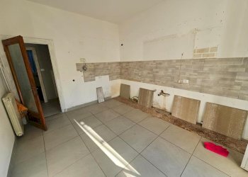 Cucina (4).jpg - Appartamento Via Gavino 30, Campomorone - foto 6