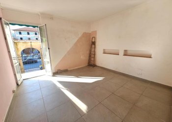 Camera grande.jpg - Appartamento Via Gavino 30, Campomorone - foto 9