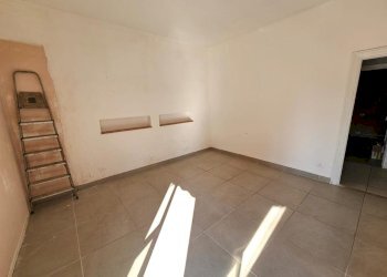 Camera grande (4).jpg - Appartamento Via Gavino 30, Campomorone - foto 12