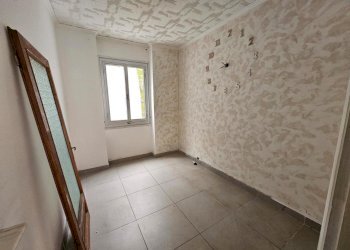 Camera 2 (3).jpg - Appartamento Via Gavino 30, Campomorone - foto 23