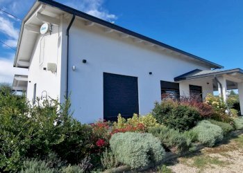 Villa Via Gabriele d'Annunzio, Collecorvino - foto 11