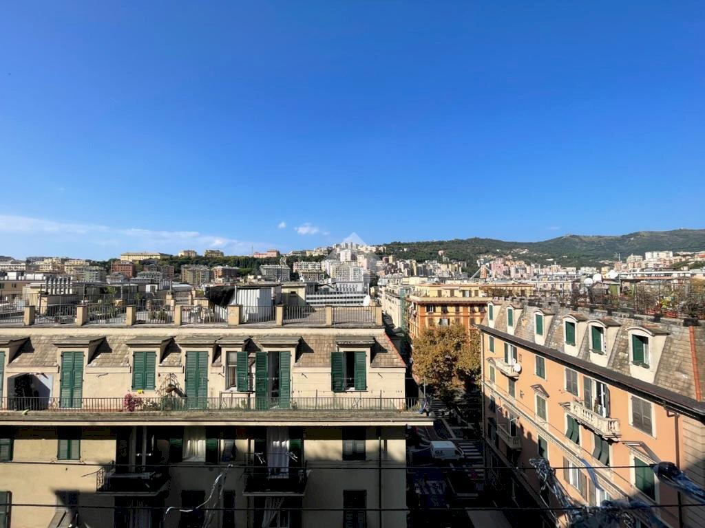 Four-room apartment Corso Sardegna, Genova (neighborhood Marassi) - photo 2