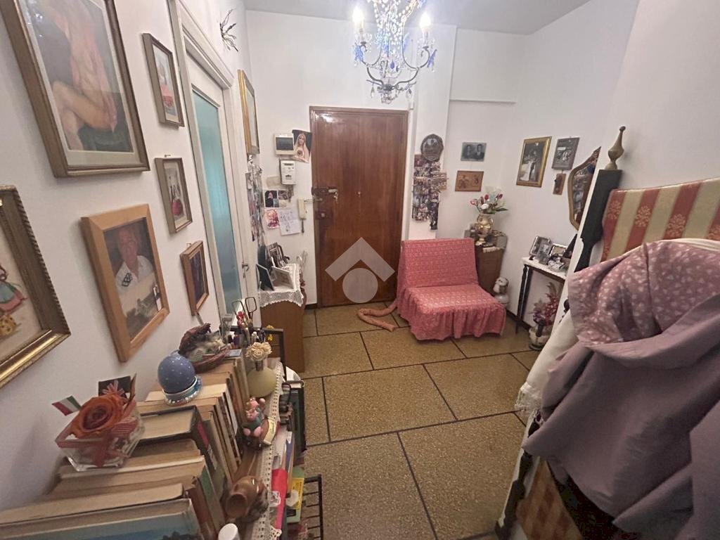 Quadrilocale Via Antonio Burlando, Genova (zona Marassi) - foto 3