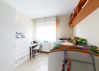 Four-room apartment Via Amerigo Vespucci, Cesano Boscone - photo 33