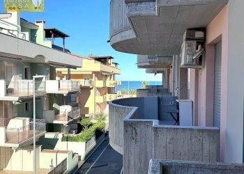 Foto 1 - Bilocale LUNGOMARE SIRENA - PRIMA FILA FRONTEMARE, Tortoreto - foto 1