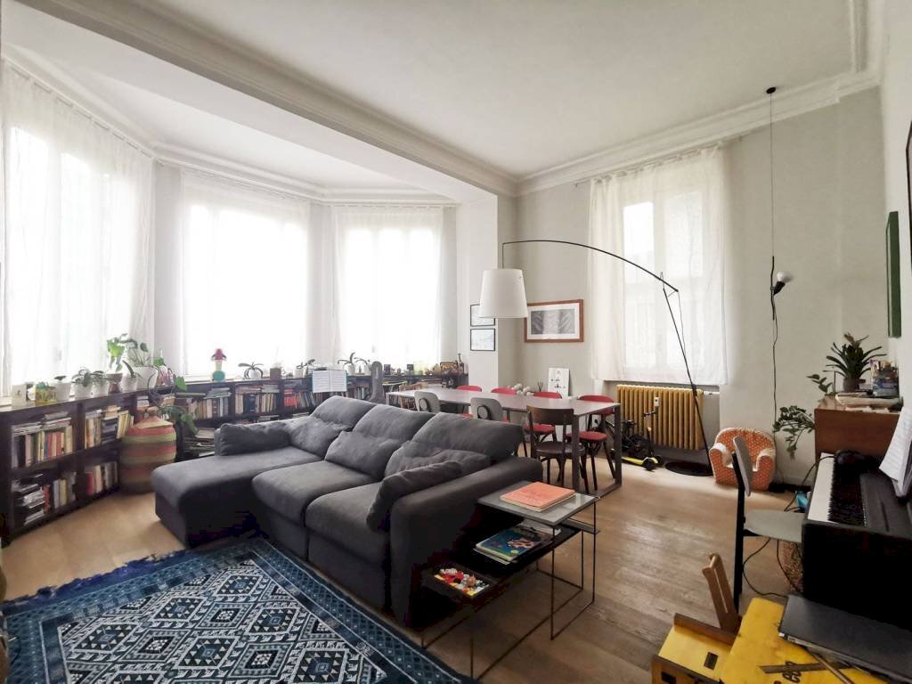 Salone - Quadrilocale via Silvio Pellico, 29, Torino (zona San Salvario) - foto 1