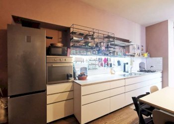 Cucina - Quadrilocale via Silvio Pellico, 29, Torino (zona San Salvario) - foto 12