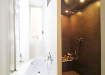 Bagno - Quadrilocale via Silvio Pellico, 29, Torino (zona San Salvario) - foto 24