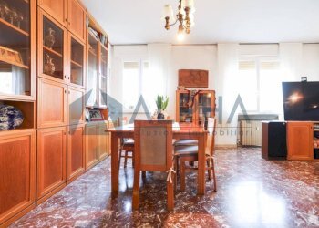 Salone - Quadrilocale via Quattordici, Cesena - foto 3