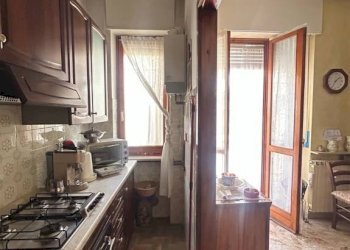 Cucina - Appartamento corso Europa, 70, Alba - foto 4