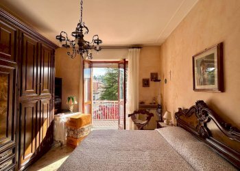 Camera da letto - Appartamento corso Europa, 70, Alba - foto 8