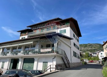 Albergo - Struttura ricettiva via Guglielmo Marconi, 26 
 Santo Stefano d'Aveto, Santo Stefano d'Aveto - foto 8