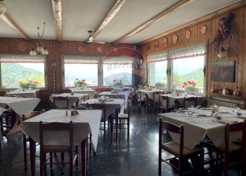 Albergo - Struttura ricettiva via Guglielmo Marconi, 26 
 Santo Stefano d'Aveto, Santo Stefano d'Aveto - foto 20