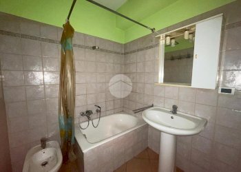 Two-room apartment Via Forneris, Barge - photo 10