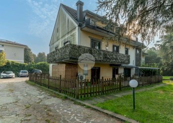 Quadrilocale Via Camillo Benso Conte Di Cavour, Trezzano sul Naviglio - foto 27