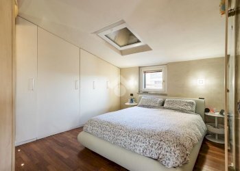 Attic Via Palanzone, Milano (neighborhood Niguarda) - photo 3