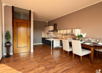 Quadrilocale Via Giovanni XXIII, Canelli - foto 1