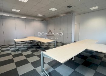 Foto 13 - Office Via Del Lavoro
 
16, Vedelago - photo 13